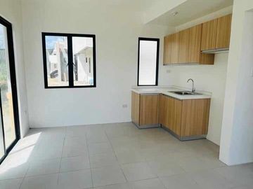 ESTANZIA ENCLAVE DUPLEX / TOWNHOUSE, COMPLETE TURN-OVER ,HALAYHAY TANZA CAVITE