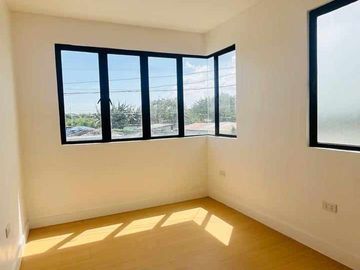 ESTANZIA ENCLAVE DUPLEX / TOWNHOUSE, COMPLETE TURN-OVER ,HALAYHAY TANZA CAVITE