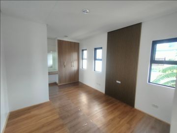 BRAND NEW SINGLE ATTACHED HOUSE AND LOT IN THE PARKPLACE ANABU IMUS