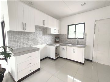 BRAND NEW SINGLE ATTACHED HOUSE AND LOT IN GRAND PARKPLACE ANABU IMUS