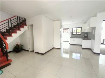 BRAND NEW SINGLE ATTACHED HOUSE AND LOT IN GRAND PARKPLACE ANABU IMUS