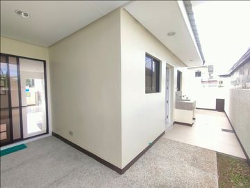 BRAND NEW SINGLE ATTACHED HOUSE AND LOT IN GRAND PARKPLACE ANABU IMUS