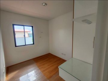 BRAND NEW SINGLE ATTACHED HOUSE AND LOT IN GRAND PARKPLACE ANABU IMUS
