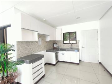 BRAND NEW SINGLE ATTACHED HOUSE AND LOT IN GRAND PARKPLACE ANABU IMUS