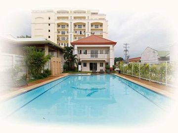 CODE # 238 - CONDO FOR SALE IN WOODCREST GUADALUPE CEBU CITY
