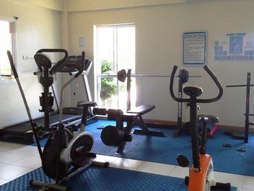 CODE # 238 - CONDO FOR SALE IN WOODCREST GUADALUPE CEBU CITY