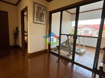 4 BR Fully - Furnished House and Lot For Sale in Pacific Grand Villas