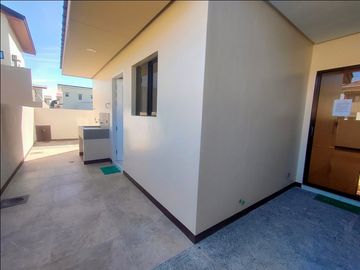 BRAND NEW SINGLE ATTACHED HOUSE AND LOT IN GRAND PARKPLACE ANABU IMUS