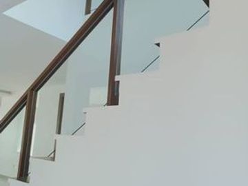 36M 2 Storey Residential House & Lot w/3CG For Sale in BF Homes Paranaque LSS