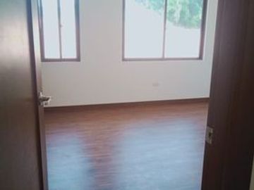 36M 2 Storey Residential House & Lot w/3CG For Sale in BF Homes Paranaque LSS