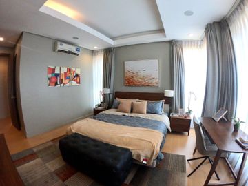 Congressional Avenue Townhouse For Sale - Gio