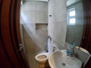 Congressional Avenue Townhouse For Sale - Gio