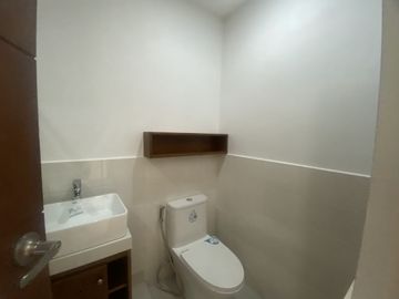 Why Wait? This Amparo Caloocan Townhouse Is Ready When You Are -Keziah