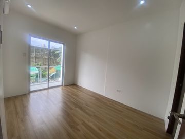 Why Wait? This Amparo Caloocan Townhouse Is Ready When You Are -Keziah