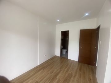 Why Wait? This Amparo Caloocan Townhouse Is Ready When You Are -Keziah