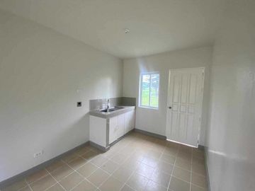 Brand New House & Lot In Metrogate Tagaytay Manors for SALE! 240 sqm at 10.2M