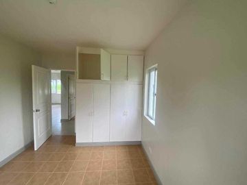 Brand New House & Lot In Metrogate Tagaytay Manors for SALE! 240 sqm at 10.2M