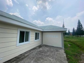 Brand New House & Lot In Metrogate Tagaytay Manors for SALE! 240 sqm at 10.2M