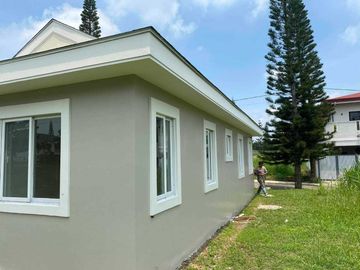 Brand New House & Lot In Metrogate Tagaytay Manors for SALE! 240 sqm at 10.2M