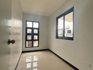 Avail Now this Spacious Duplex Bungalow House