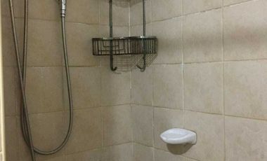 2 Bedroom unit @ The Oriental Place Makati with Parking for Sale