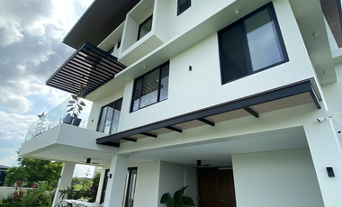 3- Storey Brand New  House & Lot with 5Br and Infinity Pool For Sale in Ayala