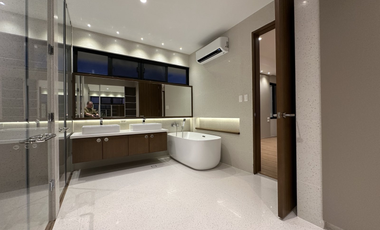 3- Storey Brand New  House & Lot with 5Br and Infinity Pool For Sale in Ayala