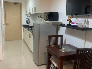 FOR SALE: One Bedroom Unit, Tower D, Facing Amenities