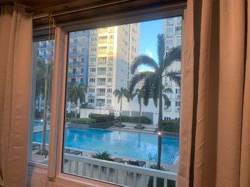FOR SALE: One Bedroom Unit, Tower D, Facing Amenities