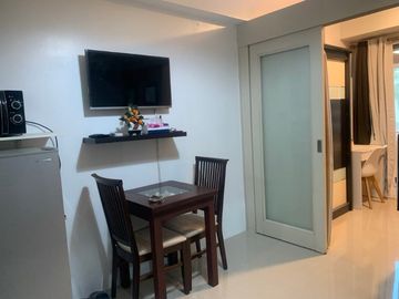 FOR SALE: One Bedroom Unit, Tower D, Facing Amenities
