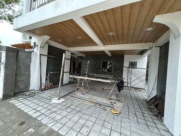 Brand New House and Lot FOR SALE at Splendido Taal Laurel Batangas