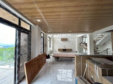 Brand New House and Lot FOR SALE at Splendido Taal Laurel Batangas