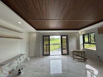 Brand New House and Lot FOR SALE at Splendido Taal Laurel Batangas