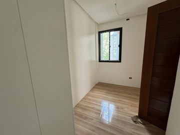 Ready to move in house FOR SALE in Amparo Caloocan City -Rey
