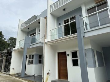 Perfect for Small Families: 3BR Townhouse with Garage in Amparo Caloocan -Keziah