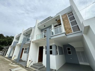 Perfect for Small Families: 3BR Townhouse with Garage in Amparo Caloocan -Keziah