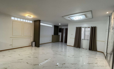 Newly Renovated 2 Storey Townhouse with 3BR and Parking FOR SALE in Quezon City