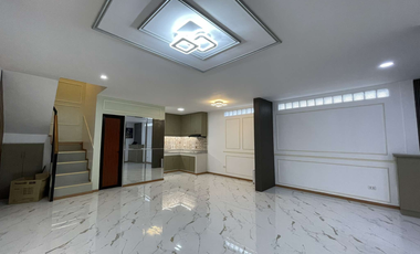 Newly Renovated 2 Storey Townhouse with 3BR and Parking FOR SALE in Quezon City