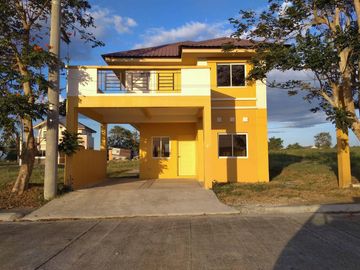Ready for occupancy house in Metrogate Tagaytay City