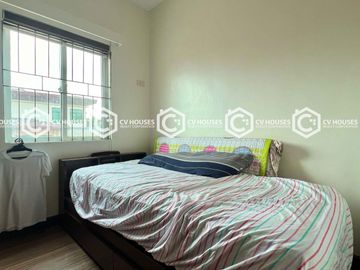 Corner Beauty: The Best Seat on the Block 5 Bedrooms House & Lot for Sale