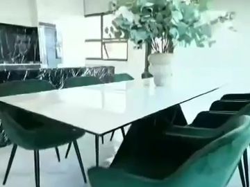 Luxurious Penthouse 3-Bedroom Condominium in Avalon, Cebu Business Park-Ayala
