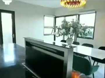 Luxurious Penthouse 3-Bedroom Condominium in Avalon, Cebu Business Park-Ayala