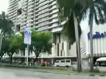 Luxurious Penthouse 3-Bedroom Condominium in Avalon, Cebu Business Park-Ayala