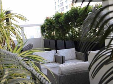 Luxurious Penthouse 3-Bedroom Condominium in Avalon, Cebu Business Park-Ayala