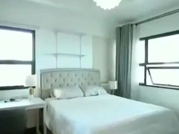 Luxurious Penthouse 3-Bedroom Condominium in Avalon, Cebu Business Park-Ayala