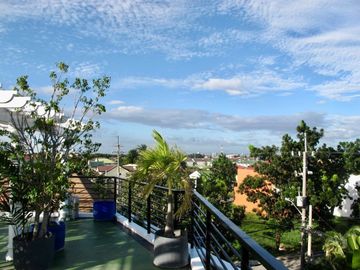 FOR SALE Modern Tropical House in Meadowood Bacoor, Cavite