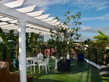 FOR SALE Modern Tropical House in Meadowood Bacoor, Cavite