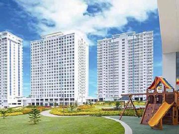 Clean Title RFO 1BR w/ Balcony FOR SALE at SMDC Wind Residences Tagaytay Cavite