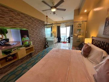 Clean Title RFO 1BR w/ Balcony FOR SALE at SMDC Wind Residences Tagaytay Cavite