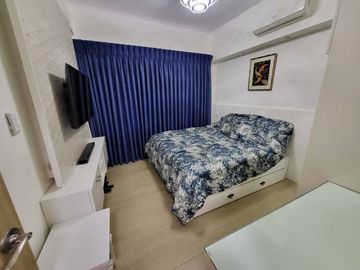 RFO 1BR w/ Balcony & Parking FOR SALE at Twin Lakes Vineyard Residences Tagaytay